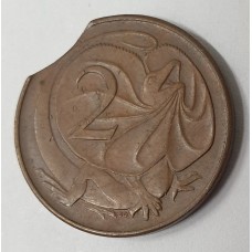 AUSTRALIA 1966 . TWO 2 CENTS COIN . ERROR . BITTEN EDGE